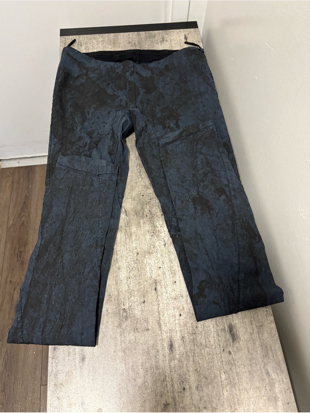 Black women Leggings - Sleek Stretch Bottoms View 6
